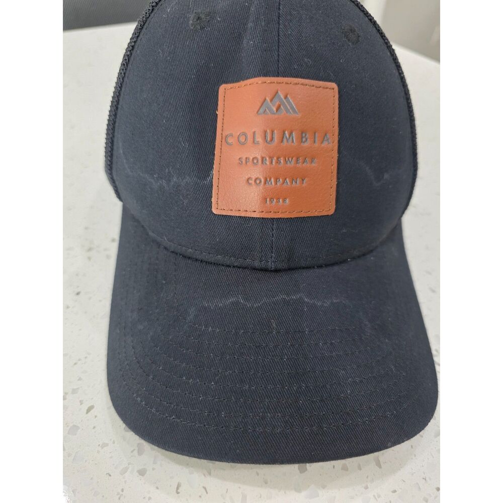 Columbia Sportswear Trucker Cap, Excellent Condition | Outdoor / Streetwear